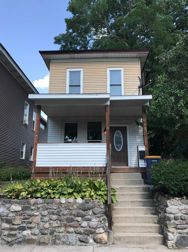 property at 138 National Ave SW