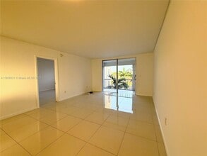 2859 Leonard Dr in Aventura, FL - Building Photo - Building Photo