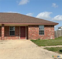 5301 Daybreak Dr in Killeen, TX - Building Photo