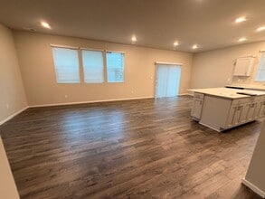 7322 281st Pl NW in Stanwood, WA - Building Photo - Building Photo