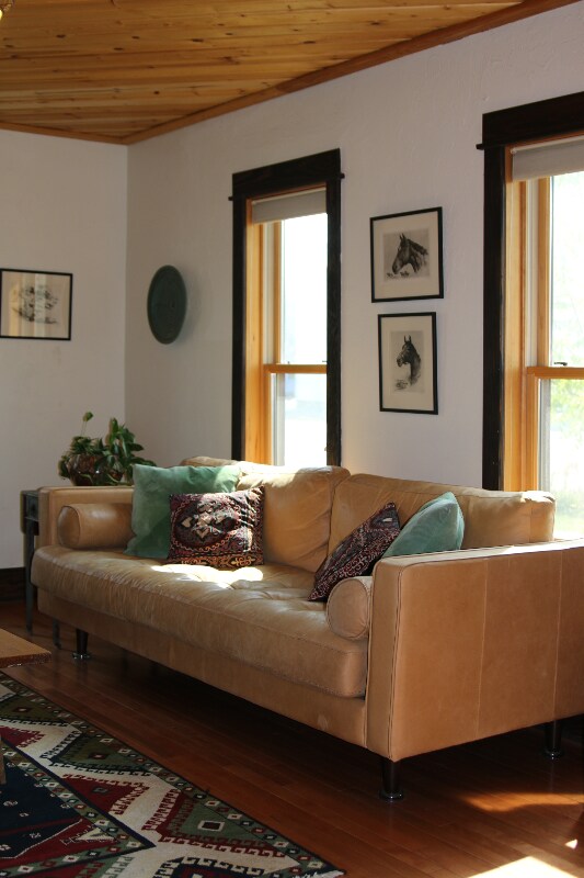 549 E Mendenhall St, Unit Downstairs in Bozeman, MT - Building Photo - Building Photo