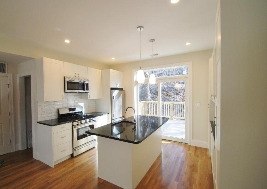 145 Marcella St, Unit #2 in Boston, MA - Building Photo