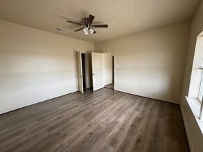 5248 TX-164 in Groesbeck, TX - Building Photo - Building Photo