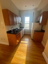 1177 Commonwealth Ave, Unit 20 in Boston, MA - Building Photo