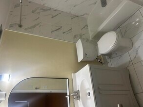 2451 NW 41st Ave in Lauderhill, FL - Building Photo - Building Photo