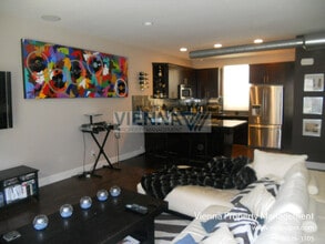 1717 W Socap Walk in Sacramento, CA - Building Photo - Building Photo