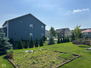 11939 Eaglerun Way in Zionsville, IN - Building Photo - Building Photo