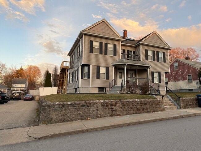 property at 9 Whitcomb St