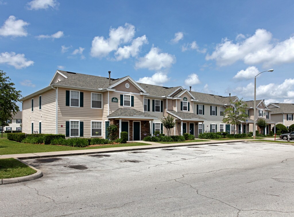 Regatta Bay Kissimmee, FL Apartments