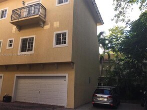 2919 Coconut Ave in Miami, FL - Building Photo - Building Photo