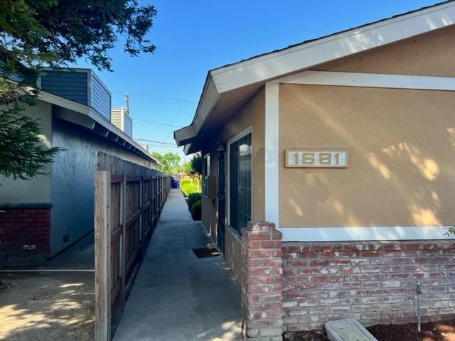 1681 Marion St in Kingsburg, CA - Building Photo - Building Photo