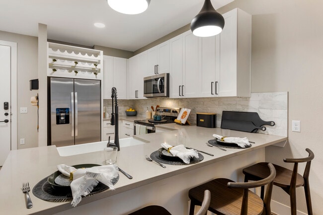 The Beckley on Trinity in Dallas, TX - Building Photo - Building Photo