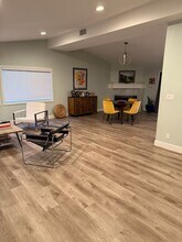 814 N Waverly St in Orange, CA - Building Photo - Building Photo