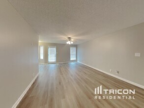 421 Faulkner Dr in Clarksville, TN - Building Photo - Building Photo