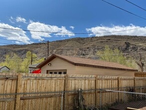 211 1st St in Canon City, CO - Building Photo - Building Photo