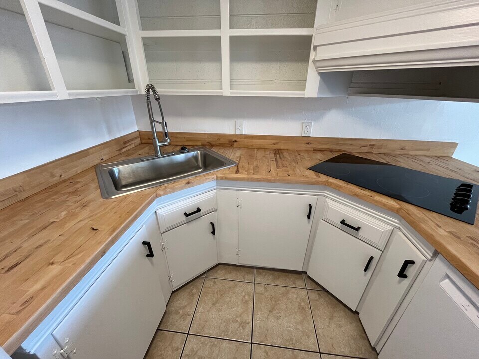 810 E Redondo Dr, Unit 810 in Tempe, AZ - Foto de edificio