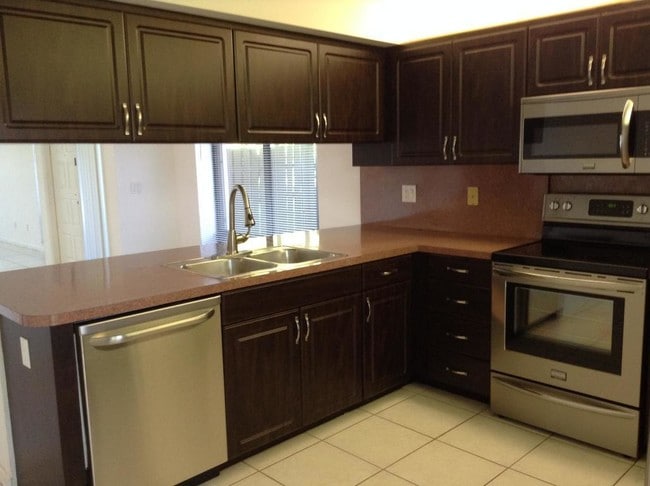 8294 Boca Rio Dr in Boca Raton, FL - Building Photo - Building Photo