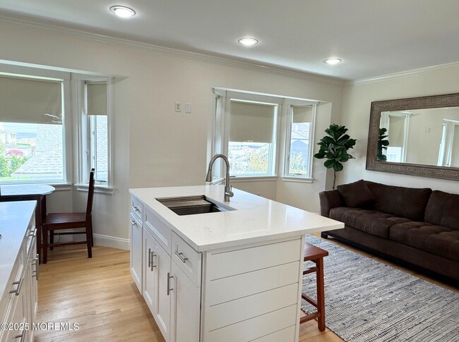111 4th Ave in Bradley Beach, NJ - Building Photo - Building Photo