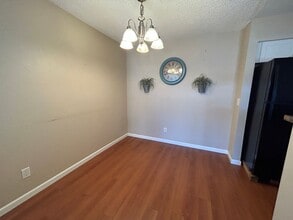 623 W Guadalupe Rd in Mesa, AZ - Building Photo - Building Photo