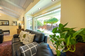 611 Rheem Blvd in Moraga, CA - Building Photo - Building Photo