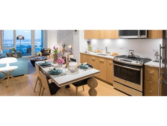 625 W 57th St-Unit -1917 in New York, NY - Foto de edificio - Building Photo