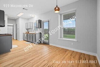 919 Washburn Dr in Leander, TX - Foto de edificio - Building Photo