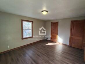 1108 W 6th St, Unit 2 in Anderson, IN - Building Photo - Building Photo