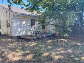 11 Sweet Rose Ln in North Little Rock, AR - Building Photo