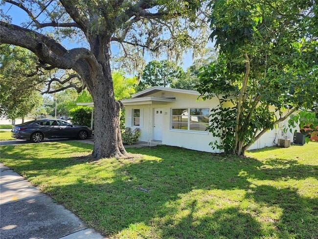property at 607 McMullen Booth Rd