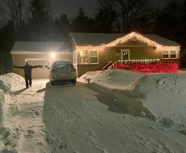 1825 W Fair Ave in Marquette, MI - Foto de edificio - Building Photo