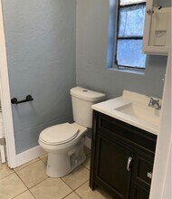 302 W Wood St in Spartanburg, SC - Foto de edificio - Building Photo