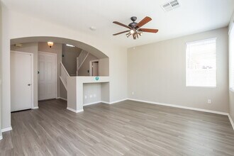 1945 Barrel Oak Ave in North Las Vegas, NV - Building Photo - Building Photo