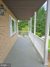 911 Hedgerow Ct in Bel Air, MD - Foto de edificio - Building Photo