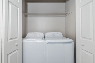 River Run in Vacaville, CA - Building Photo - Interior Photo