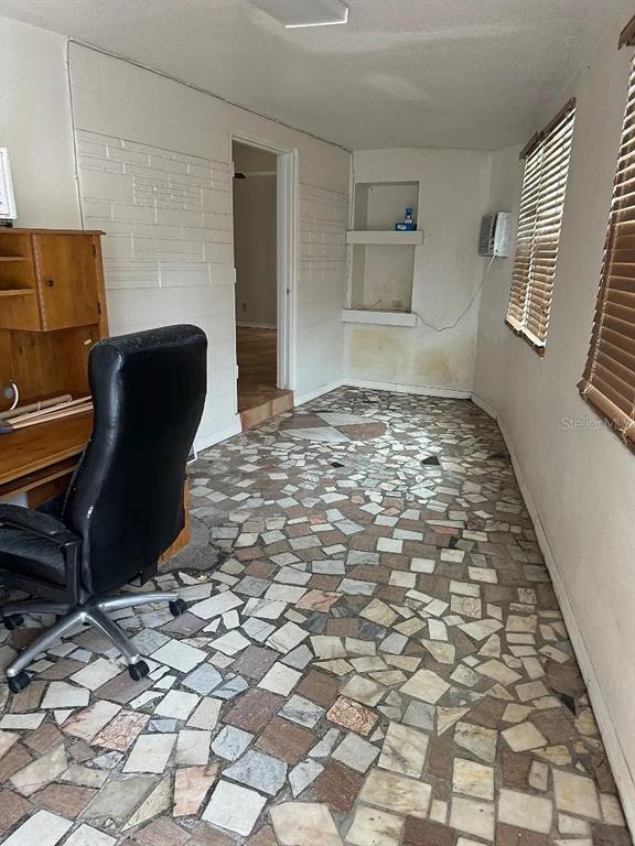 1035 E Lake Parker Dr in Lakeland, FL - Building Photo - Building Photo