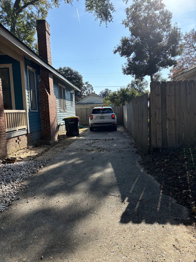 1311 Seiler Ave in Savannah, GA - Foto de edificio - Building Photo