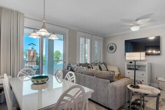 9100 Baytowne Wharf Blvd in Destin, FL - Building Photo - Building Photo