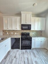 4410 Larkspur St in Houston, TX - Building Photo - Building Photo