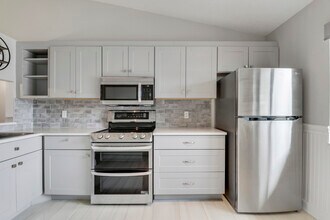 148 Moccasin Trail S in Jupiter, FL - Building Photo - Building Photo