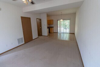 1619 Citadel Dr in Columbia, MO - Building Photo - Building Photo