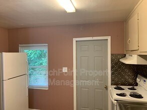 3606 Morris Field Dr in Charlotte, NC - Building Photo - Building Photo