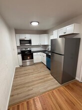 3936 S Pleasant St in Independence, MO - Building Photo - Building Photo