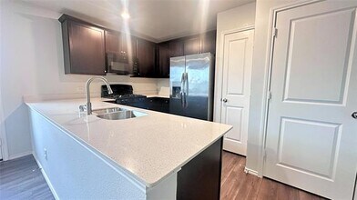 2207 Nightgrove Cir in Crandall, TX - Building Photo - Building Photo