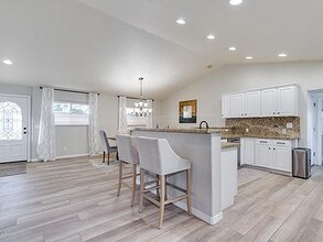 4835 E Piccadilly Rd in Phoenix, AZ - Building Photo - Building Photo