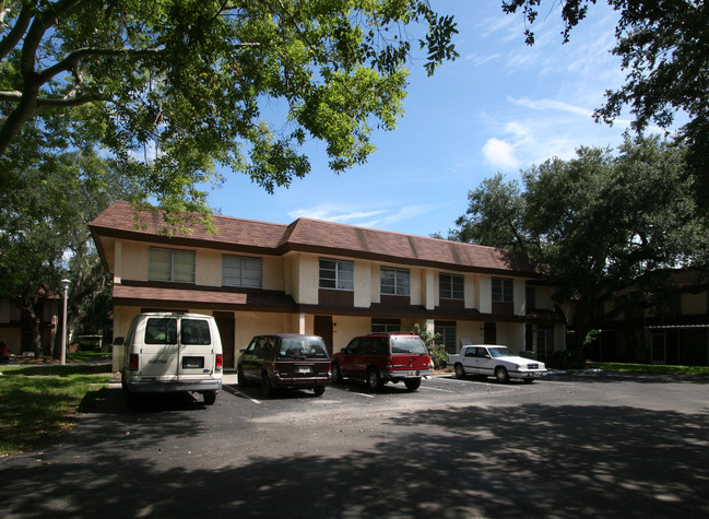 3715 Delta St in Sarasota, FL - Foto de edificio - Building Photo