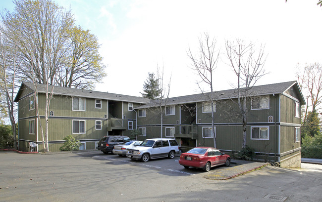 Evergreen Residences in Everett, WA - Foto de edificio - Building Photo