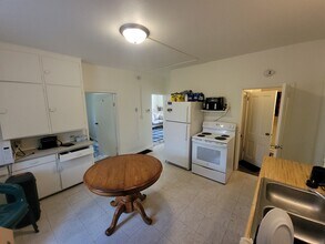 233 Niagara St, Unit 233 Niagara Street in Eau Claire, WI - Foto de edificio - Building Photo