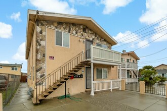 1865 15th St in San Pablo, CA - Foto de edificio - Building Photo