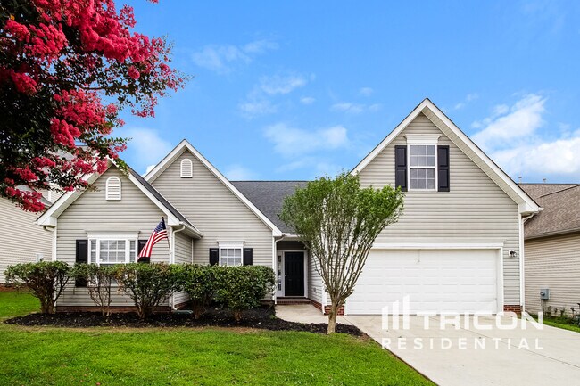 property at 559 Clearwater Dr