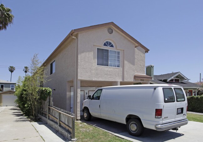 3953 Utah St in San Diego, CA - Building Photo - Building Photo